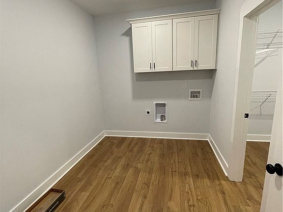 5th image of 1097 Purdie Hall Rd