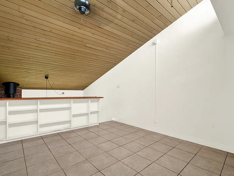 416 Santander Aveapt O — Photo 7
