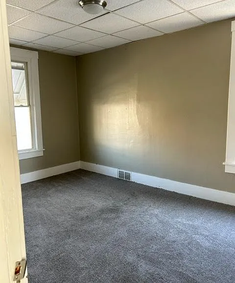 1519 Victoria Ave — Photo 9