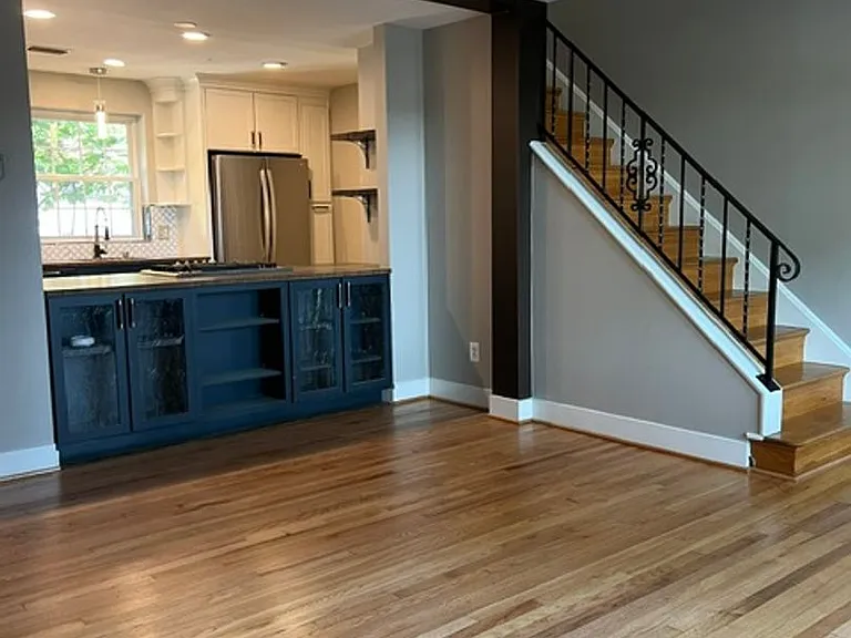 209 Burgess Ave — Photo 3
