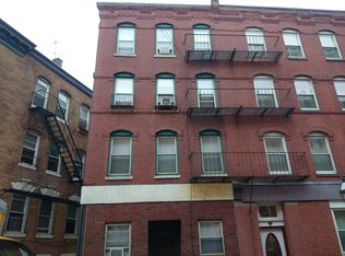 180 Endicott St, Boston, MA 02113