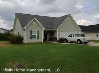 85 Oak Ridge Dr, Aragon, GA 30104