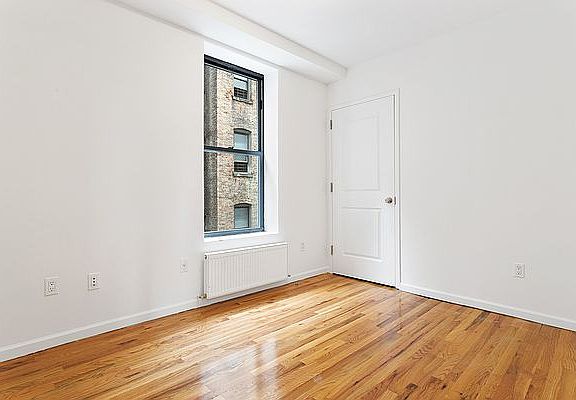 5th image of 53 Pitt St APT 3B