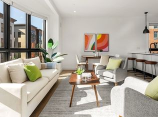 75 W Broadway #PENTHOUSE 1, Boston, MA 02127