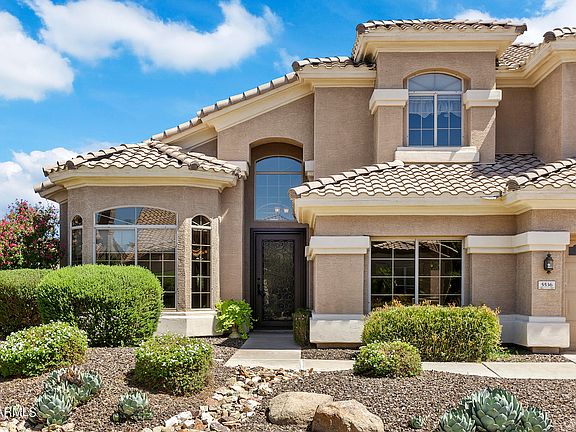 3rd image of 5536 E CAMPO BELLO Drive