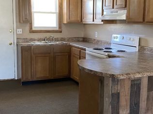 1017 Rawling St, Washington Court House, OH 43160