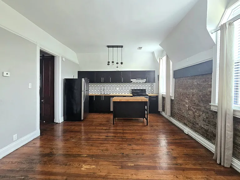 1468 S 4th St #5 — Photo 6