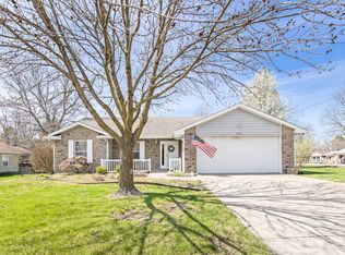 3913 N Cotton Wood Ct, Columbia, MO 65202
