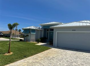9305 Spring Cir, Port Charlotte, FL 33981