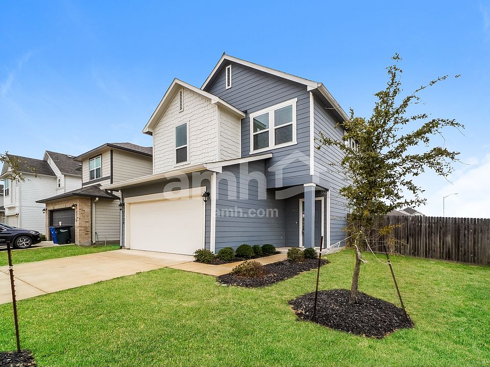 1st image of 2739 Spencebrook