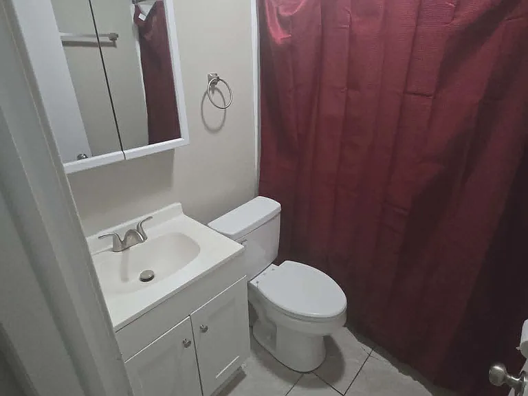2118 N Watt Ave — Photo 7