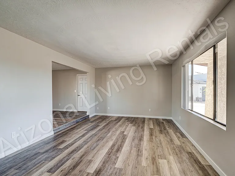 435 Flamingo Ln — Photo 7