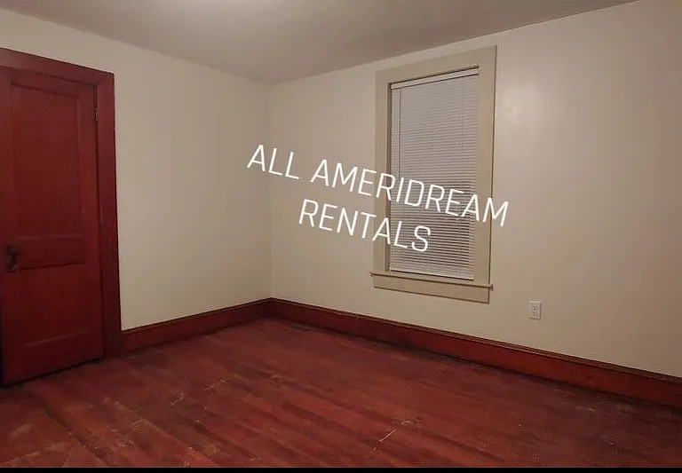 14 Maple Ave #14 — Photo 5