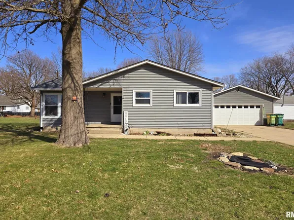 302 N Alexander St, Alexis, IL 61412