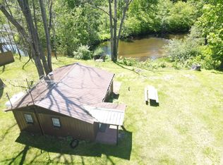 17115 20th Ave, Marion, MI 49665