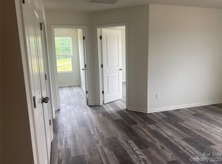 156 Salem Springs Ln, Statesville, NC 28625