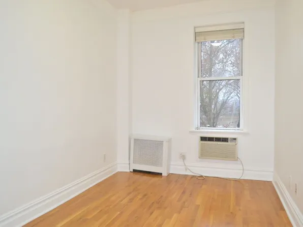 660 Riverside Drive 2H image 1 of 13
