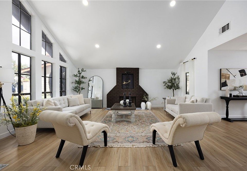 1st image of 26042 Terra Bella Ave