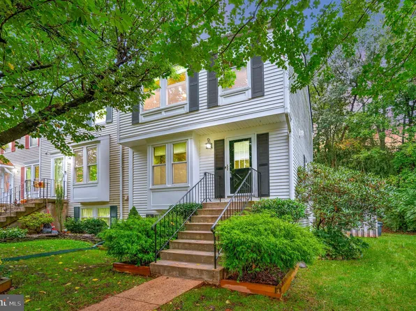 14616 Olde Kent Rd, Centreville, VA 20120