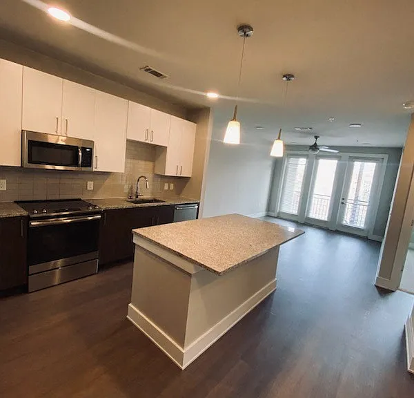 915 Glenwood Apartments on the Beltline — Photo 95