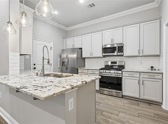 5th image of 573 Eagle Loop