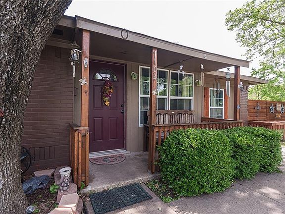 5th image of 1104 Ridgeview St
