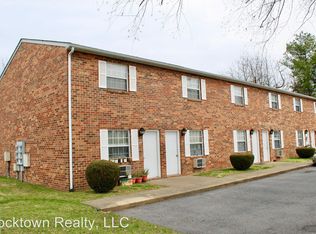 992 Chicago Ave APT F, Harrisonburg, VA 22802