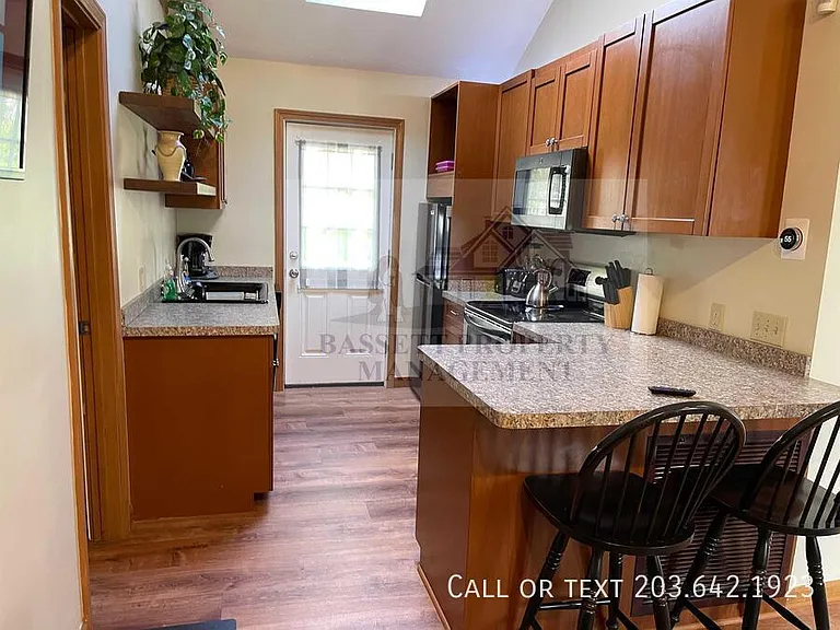 3320 Dixwell Ave #2 — Photo 10