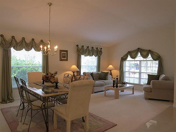 5th image of 14652 Corkwood Dr
