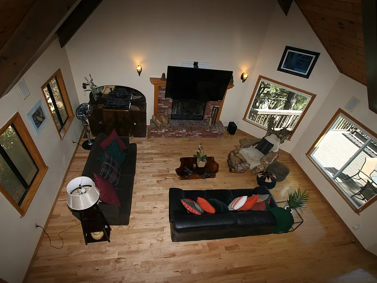 1273 Yosemite Dr — Photo 16