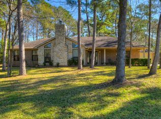 261 Lake Grove Dr, Coldspring, TX 77331