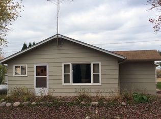 W163 Franklin St, Fremont, WI 54940
