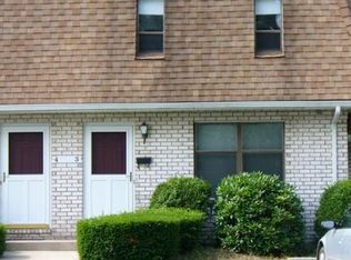 3 Granby Hts, Granby, MA 01033