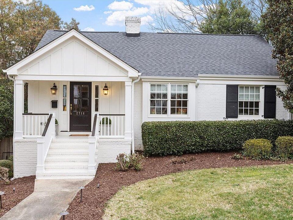 1st image of 2714 Peachtree St