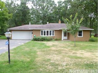 14297 Oak Ridge Dr, Little Falls, MN 56345