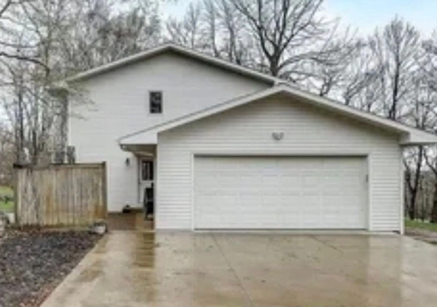 Spacious 4BR House in Prior Lake — Photo 3