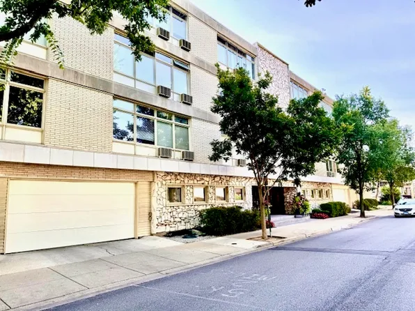 222 N Marion St APT 1F, Oak Park, IL 60302
