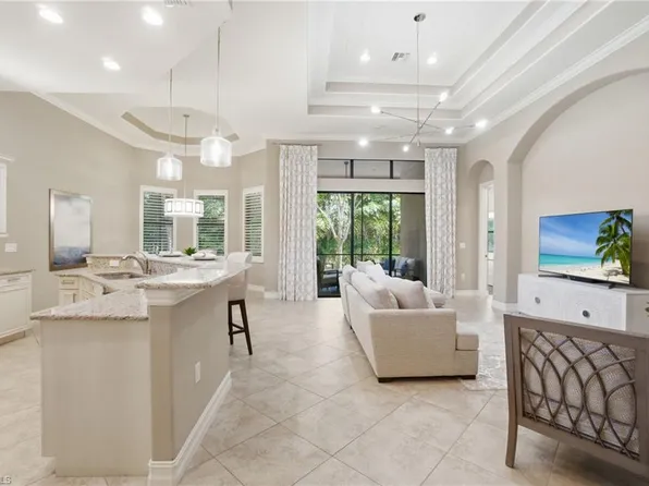 7291 Acorn WAY, NAPLES, FL 34119