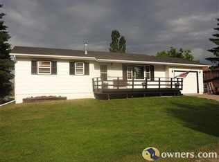 426 Hughes Ave, Arvilla, ND 58214