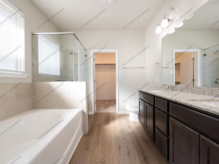 5432 Friars Loop — Photo 20