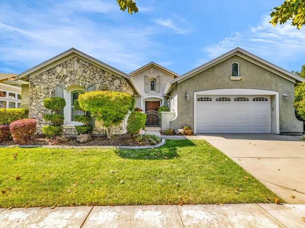 2715 Heritage Park Ln, Sacramento, CA 95835