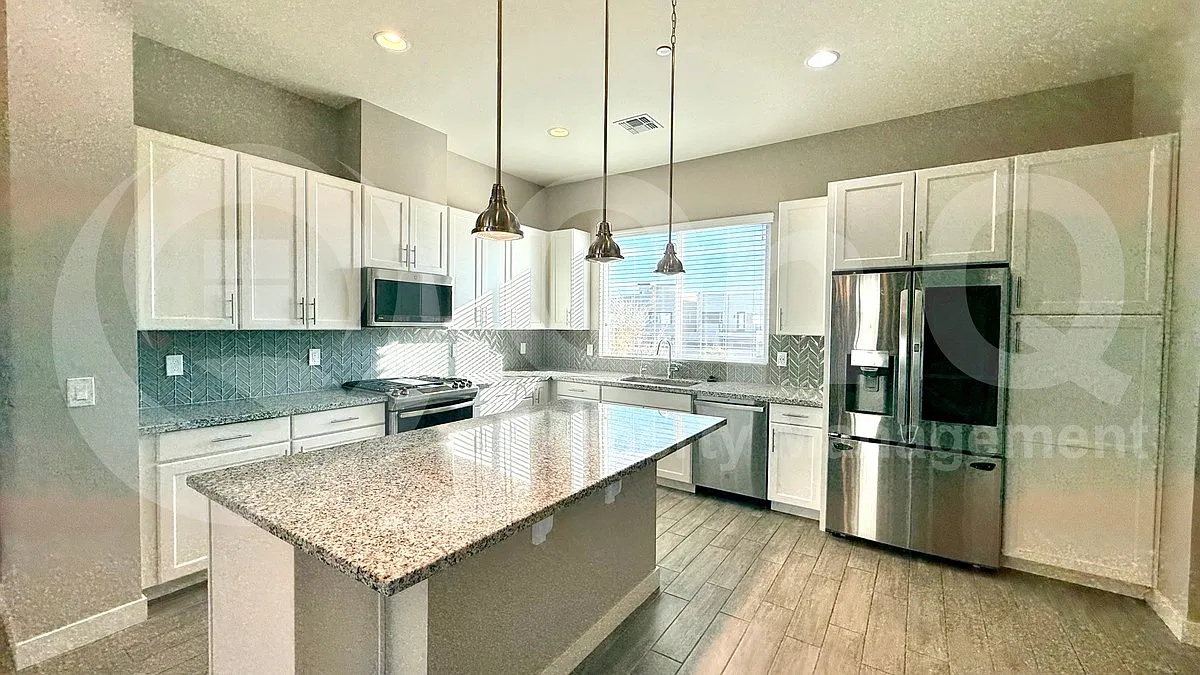 3 bed, 3.5 bath, 2273 sqft, $3,199 — Photo 4