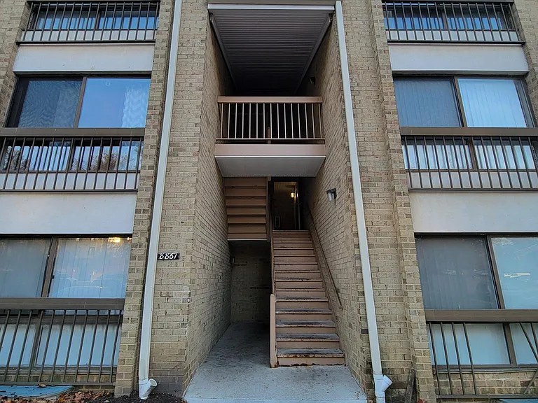 8867 Roll Right Ct #N — Photo 1