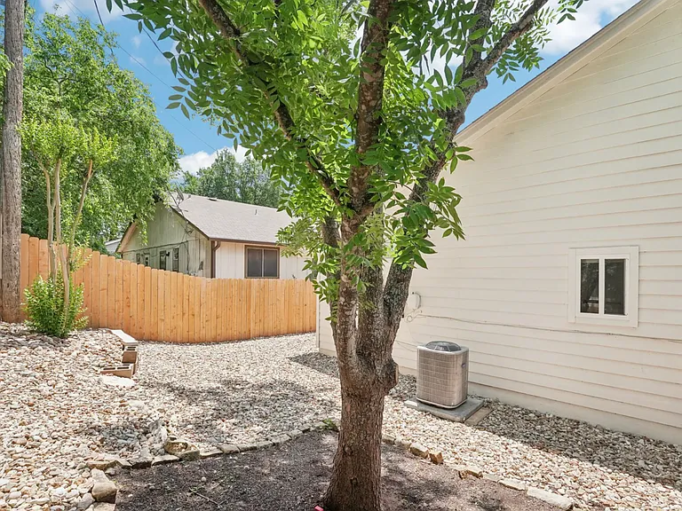 4602 Brown Bark Pl #A — Photo 13