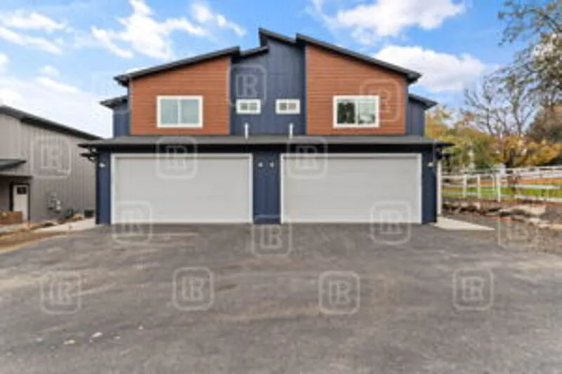207 S Grady Ln #1
