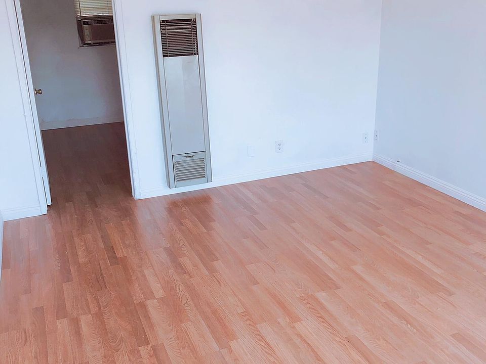 1st image of 13434 Ramona Blvd