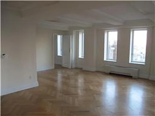 Rented by Douglas Elliman | media 8