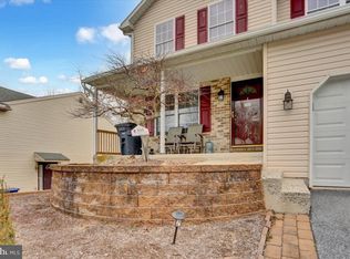 609 Frederick St, Sinking Spring, PA 19608