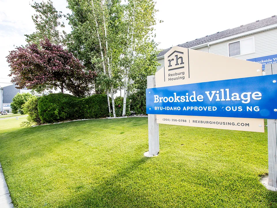 Brookside Village