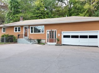 424 Lake Ave, Worcester, MA 01604